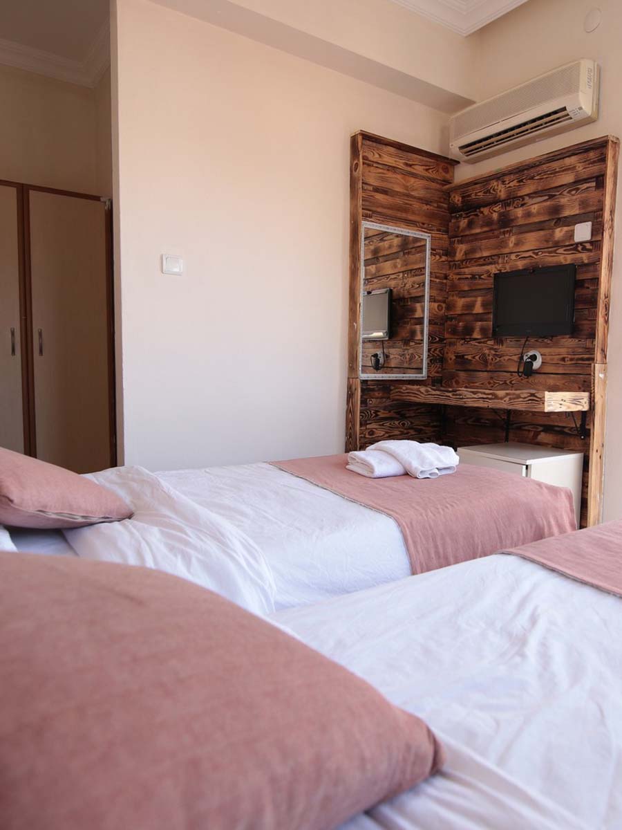 Dost Hotel